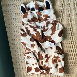 Old Navy Adorable Fuzzy Cow Hooded Onesie
